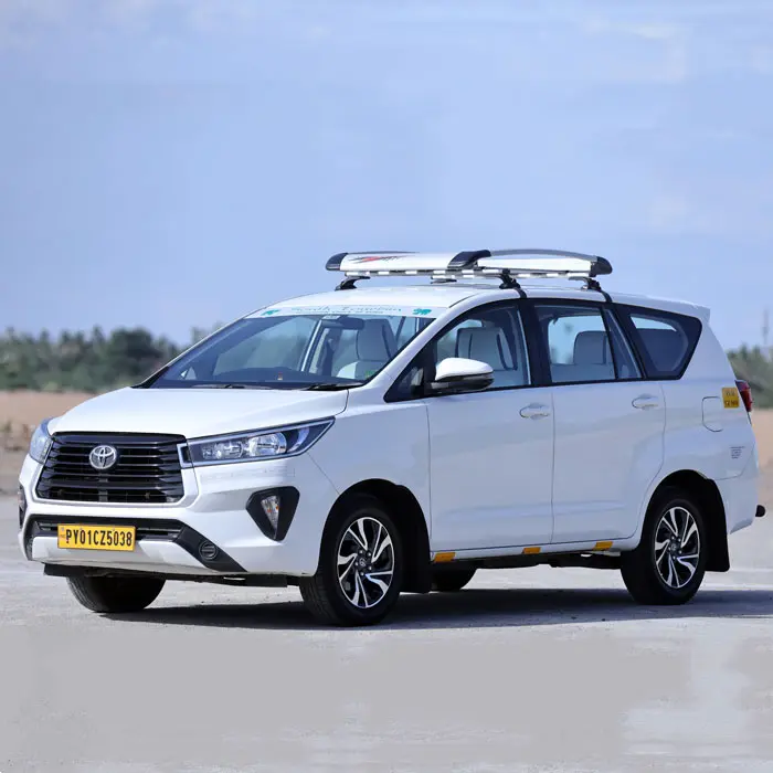 INNOVA CRYSTA TOYOTA